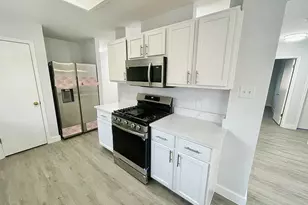 105 David Dr, Hutto, TX 78634 - Photo 1