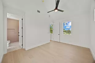 6502 Porter St, Austin, TX 78741 - Photo 14