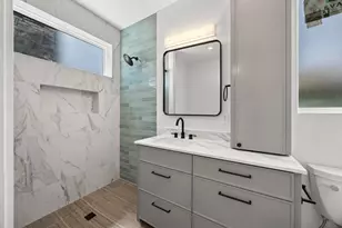 6502 Porter St, Austin, TX 78741 - Photo 10