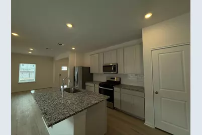 109 Maple Hedge Road, Hutto, TX 78634 - Photo 8