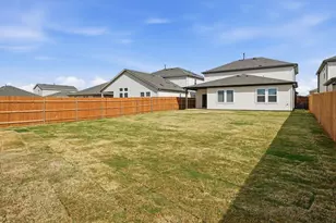 104 Childress St, Hutto, TX 78634 - Photo 22