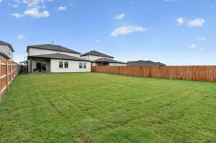 104 Childress St, Hutto, TX 78634 - Photo 26