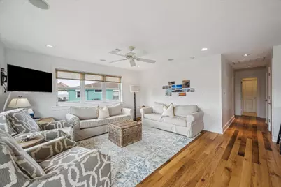 1226 Oahu Drive, Galveston, TX 77554 - Photo 6