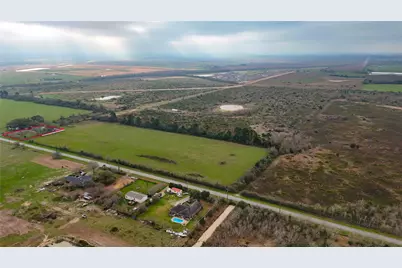 29241 Burton Cemetery Road, Waller, TX 77484 - Photo 14
