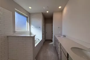 107 Coleto Tr, Cedar Creek, TX 78602 - Photo 22