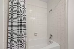7208 Reaburn St, Austin, TX 78749 - Photo 18