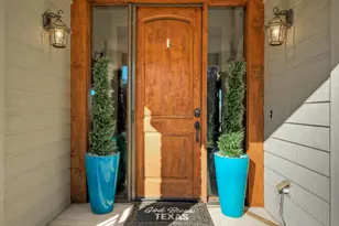 4834 Travis Oaks Dr, Marble Falls, TX 78654 - Photo 6