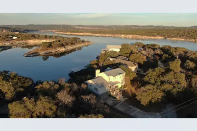 4834 Travis Oaks Drive, Marble Falls, TX 78654 - Photo 38