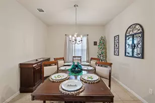 209 Anderson St, Hutto, TX 78634 - Photo 6