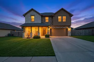 209 Anderson St, Hutto, TX 78634 - Photo 1