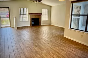 7010 Dallas Dr, Austin, TX 78729 - Photo 2