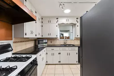 1105 Alegria Road, Austin, TX 78757 - Photo 8