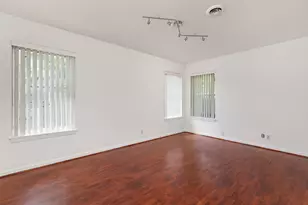1105 Alegria Rd, Austin, TX 78757 - Photo 16