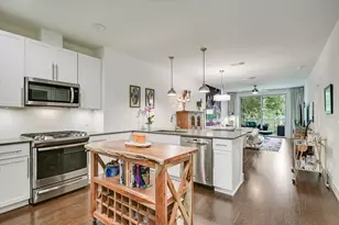 2733 Dulce Ln, Austin, TX 78704 - Photo 2