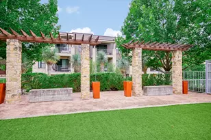 2733 Dulce Ln, Austin, TX 78704 - Photo 16