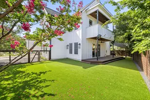 5601 Jackie Robinson St, Austin, TX 78721 - Photo 32