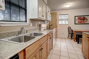 121 Pony Grass Ln, Bastrop, TX 78602 - Photo 16
