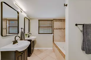 1309 Morrow St, Austin, TX 78757 - Photo 12