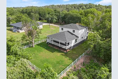 147 Kahana Lane, Bastrop, TX 78602 - Photo 38