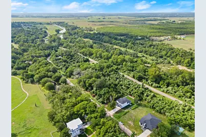 147 Kahana Lane, Bastrop, TX 78602 - Photo 34