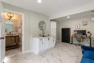 1707 Deerfield Dr, Austin, TX 78741 - Photo 20