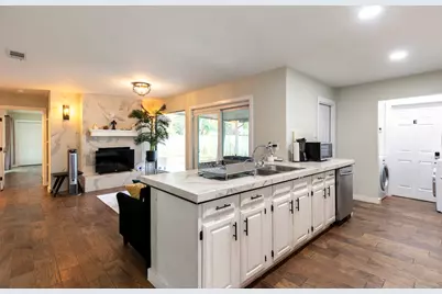 1707 Deerfield Drive, Austin, TX 78741 - Photo 2