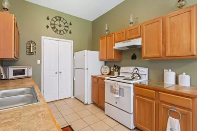 237 Moonstone Drive, Jarrell, TX 76537 - Photo 10