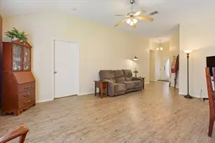 237 Moonstone Dr, Jarrell, TX 76537 - Photo 6