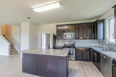 316 Pine Arbol, Buda, TX 78610 - Photo 6