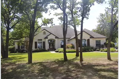 200 Park Place Drive, Georgetown, TX 78628 - Photo 1