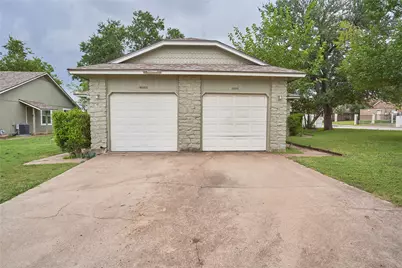 16003 Stoneham Circle, Pflugerville, TX 78660 - Photo 14