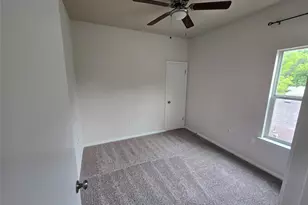 1604 Singleton Ave, Austin, TX 78702 - Photo 22