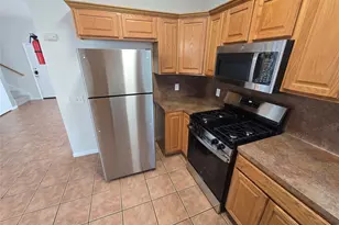 1604 Singleton Ave, Austin, TX 78702 - Photo 10