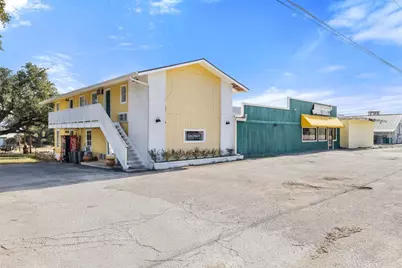 1206 Main St, Blanco, TX 78606 - Photo 4