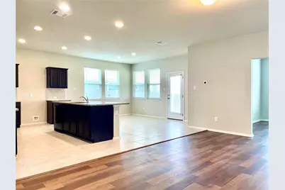 6701 Wolf Pack Drive, Pflugerville, TX 78660 - Photo 6