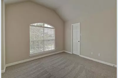 1696 Greenside Trail, Round Rock, TX 78665 - Photo 34