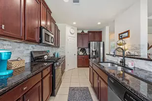 1015 Preserve Pl, Round Rock, TX 78665 - Photo 12