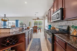1015 Preserve Pl, Round Rock, TX 78665 - Photo 10