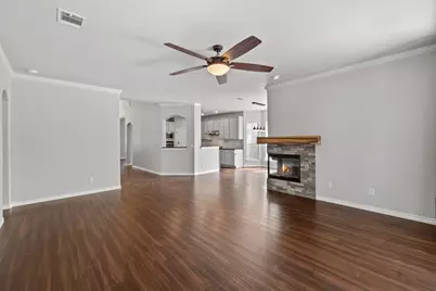 2211 Spring Hollow Path, Round Rock, TX 78681 - Photo 16