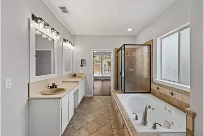 2211 Spring Hollow Path, Round Rock, TX 78681 - Photo 24