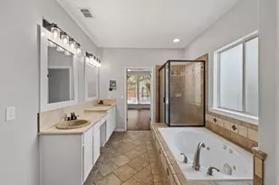 2211 Spring Hollow Path, Round Rock, TX 78681 - Photo 24