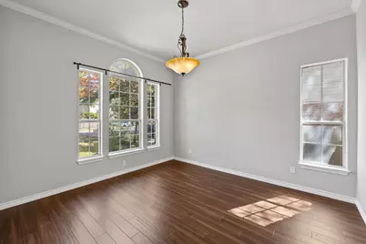 2211 Spring Hollow Path, Round Rock, TX 78681 - Photo 6