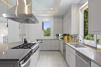 1704 East Side Drive, Austin, TX 78704 - Photo 8