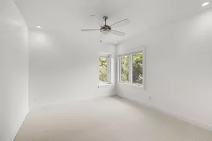 1704 East Side Dr, Austin, TX 78704 - Photo 20