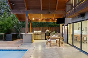1704 East Side Dr, Austin, TX 78704 - Photo 30