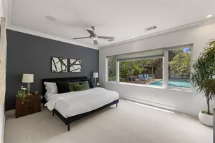 1704 East Side Dr, Austin, TX 78704 - Photo 14