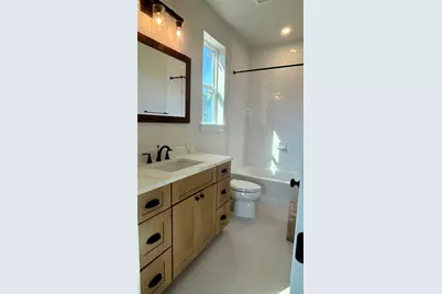 15279 Fm 150 Road W #B, Driftwood, TX 78619 - Photo 20