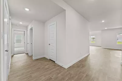 426 Kolbo Crossing Cove, Lockhart, TX 78644 - Photo 10