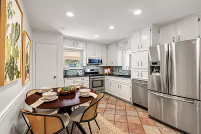 6812 Miranda Drive, Austin, TX 78752 - Photo 6