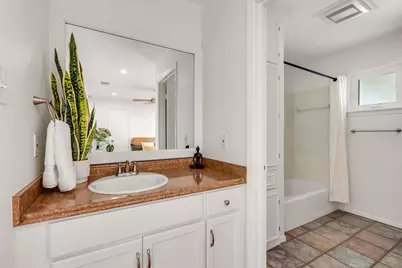 6812 Miranda Drive, Austin, TX 78752 - Photo 24